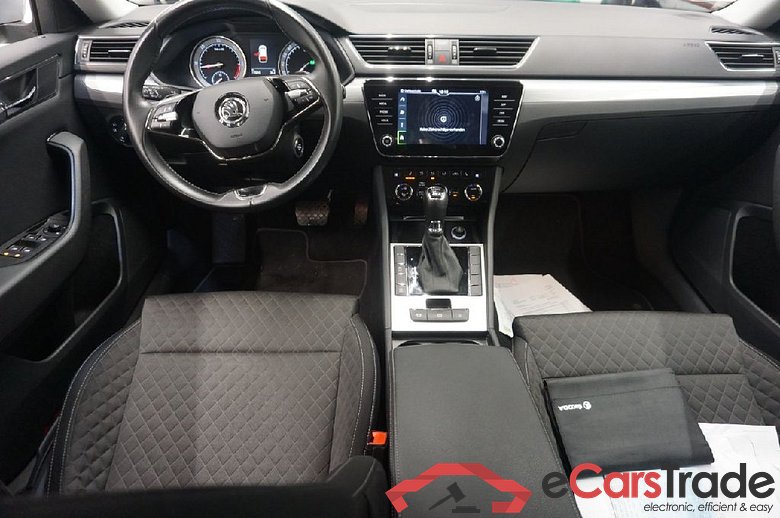 Superb Combi Ambition 4x4 2.0 TDI 140KW AT7 E6dT #3