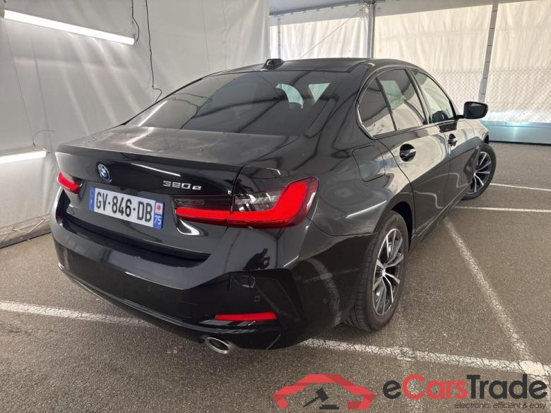 BMW Série 3 Berline / 2022 / 4P / Berline 320e 204ch Business Design BVA8 Hybride #3