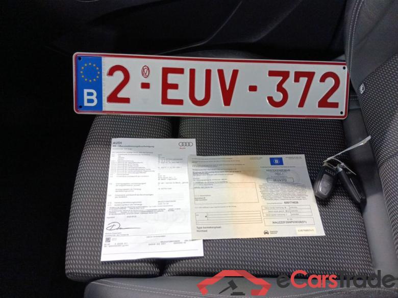 Audi Q4 e-tron 40 e-tron S Line 5d #4