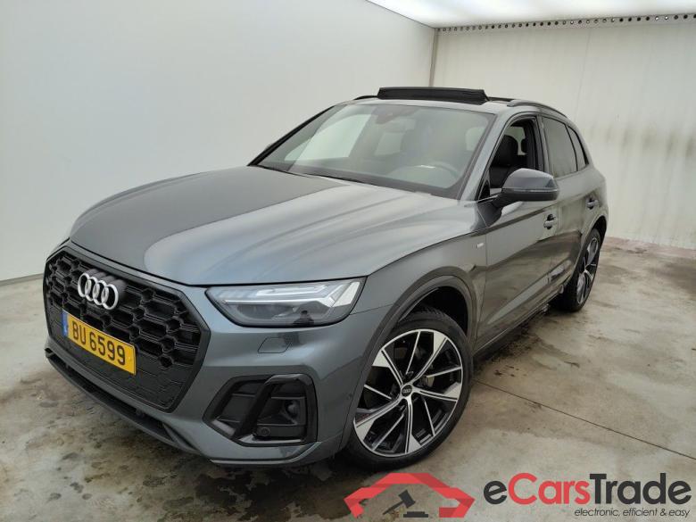 AUDI Q5 DIESEL - 40 TDi 204 Quattro Business Edition S line S tronic 5d (BE version) #1