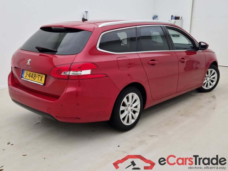 PEUGEOT 308 SW 1.2 PureTech Blue Lease Allure #2