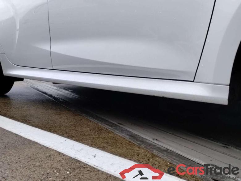 TOYOTA YARIS 1.0 VVT-i Active #2