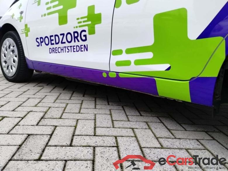 TOYOTA Aygo 1.0 VVT-i x-play #3