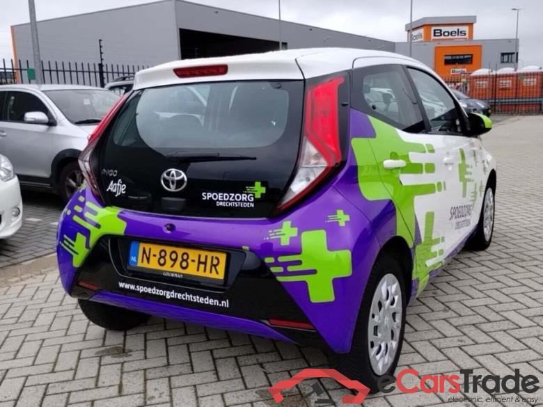 TOYOTA Aygo 1.0 VVT-i x-play #4