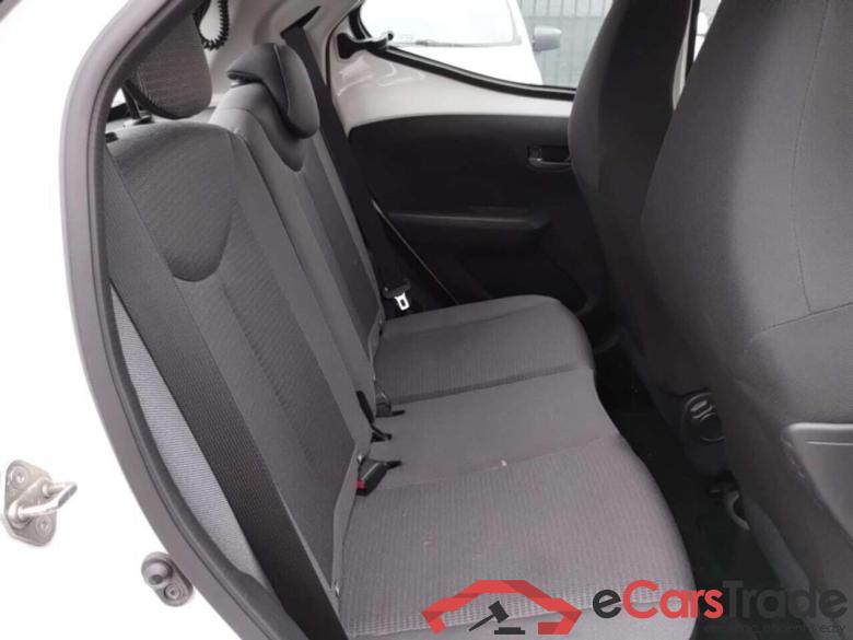 TOYOTA Aygo 1.0 VVT-i x-play #5