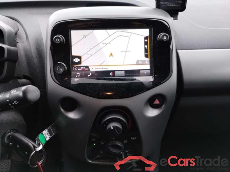 TOYOTA Aygo 1.0 VVT-i x-play #6