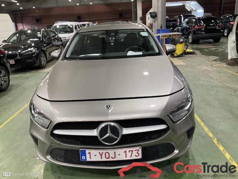 MERCEDES-BENZ CLASS A SEDAN (V177) A 180 Business Solution #2