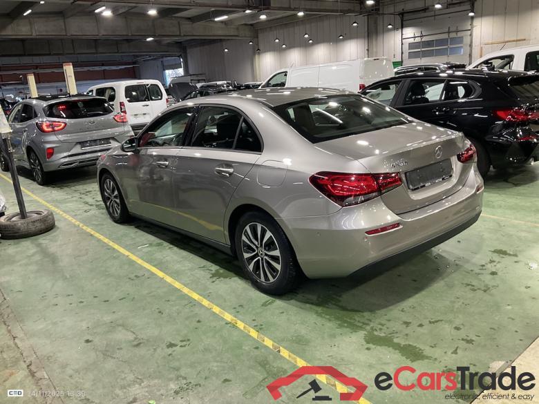 MERCEDES-BENZ CLASS A SEDAN (V177) A 180 Business Solution #3