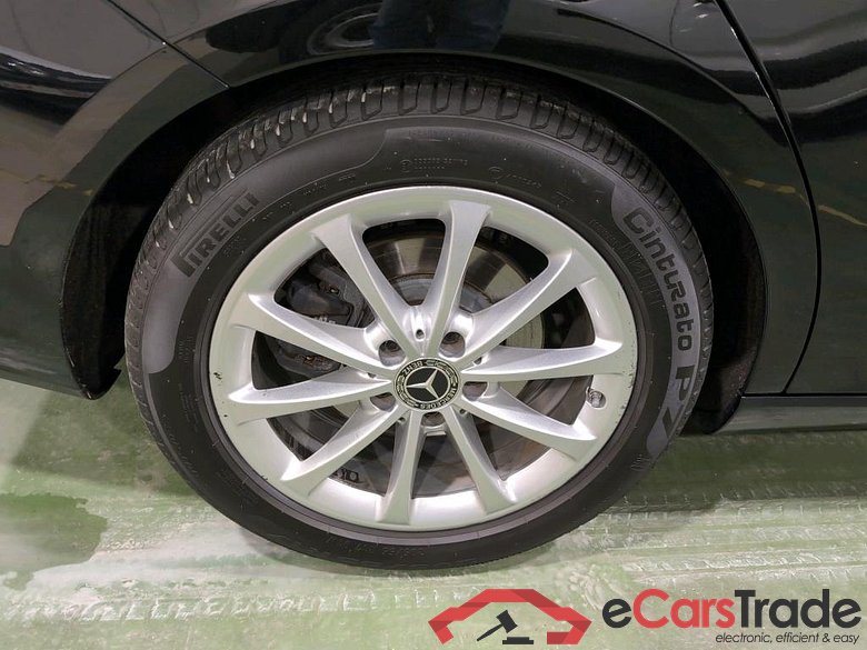 MERCEDES-BENZ CLASS CLA SHOOTING BRAKE DIESE CLA 180 d #6