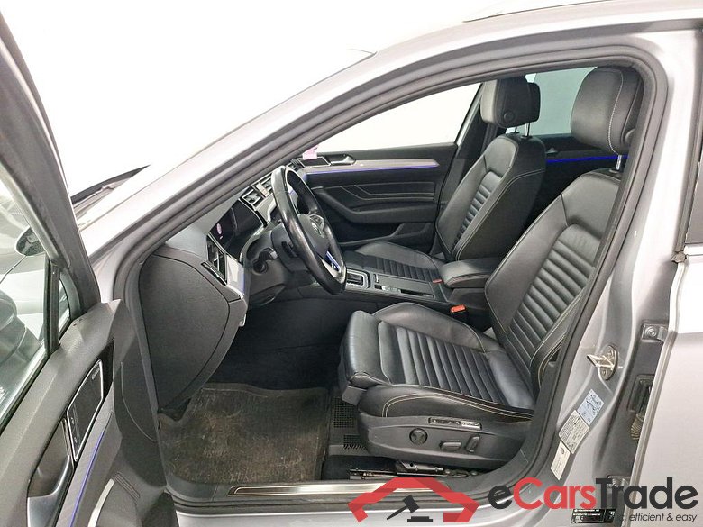 VOLKSWAGEN PASSAT VARIANT GTE - 2020 1.4 TSI PHEV GTE Business DSG #5