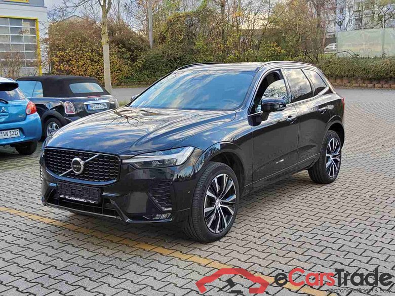 Volvo XC60 (03.2017->) DE - SUV5 B5 (Benzin) AWD EU6d, Ultimate Dark Mild-Hybrid (EURO 6d), (Facelift) #1