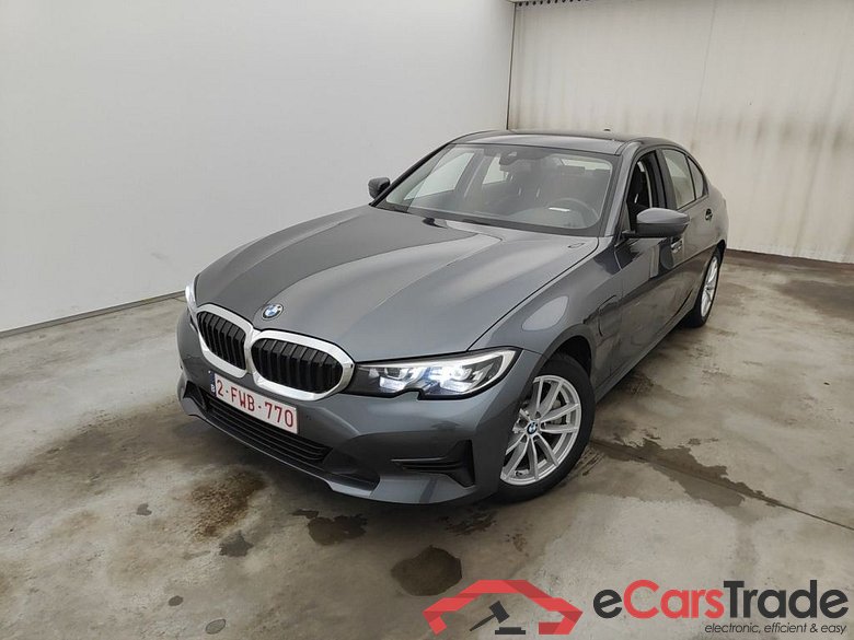 BMW 3 Reeks Berline 330e (135 kW) 4d