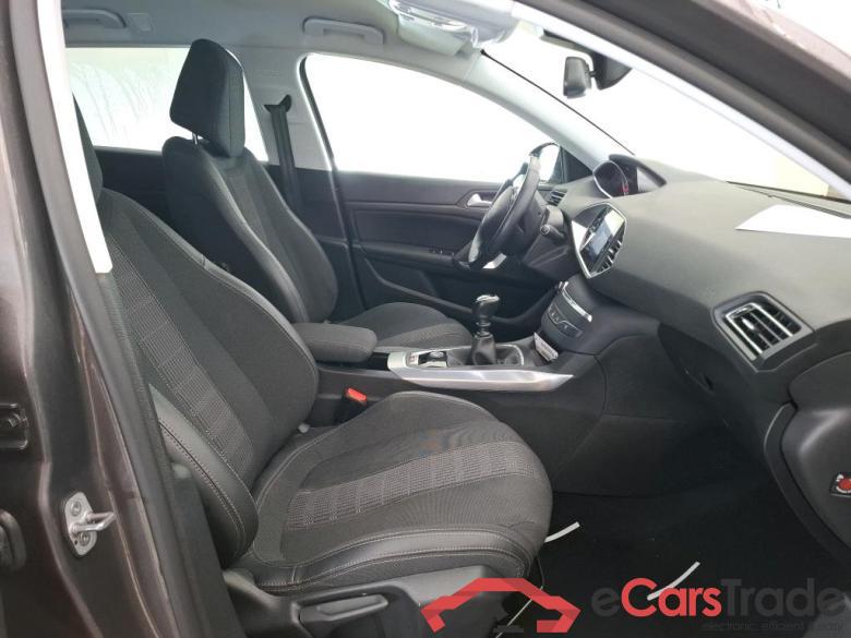 308 SW Allure Pack 1.2 PureTech 130CV BVM6 E6d #6