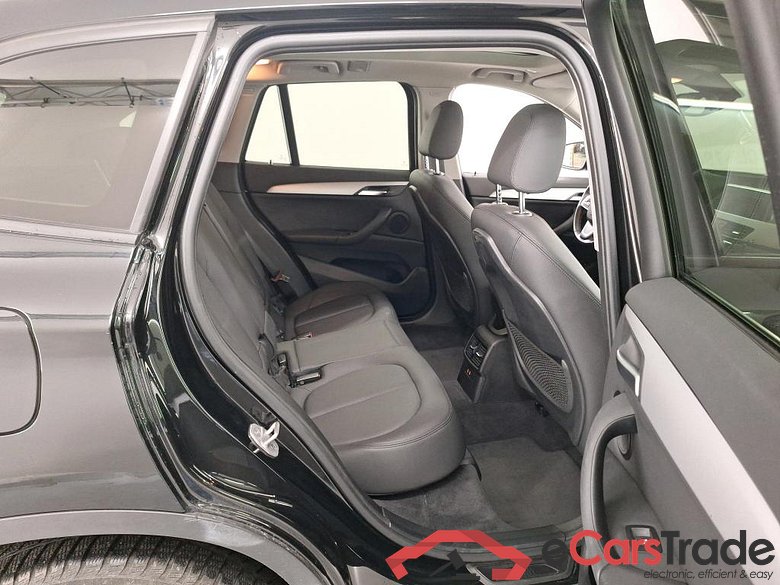 BMW X1 2.0 SDRIVE18DA (100KW) #6