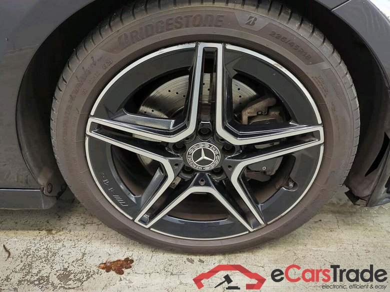 MERCEDES-BENZ CLA-klasse 200 Bus. Sol. AMG #4