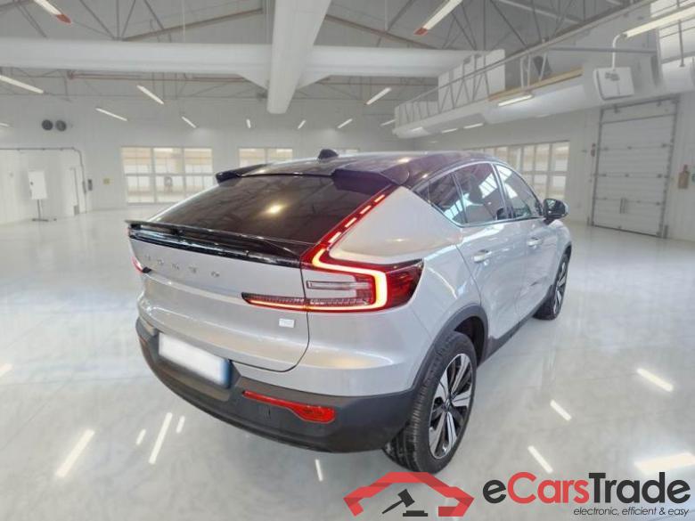 VOLVO C40 / 2021 / 5P / CROSSOVER RECHARGE TWIN FIRST EDITION #2