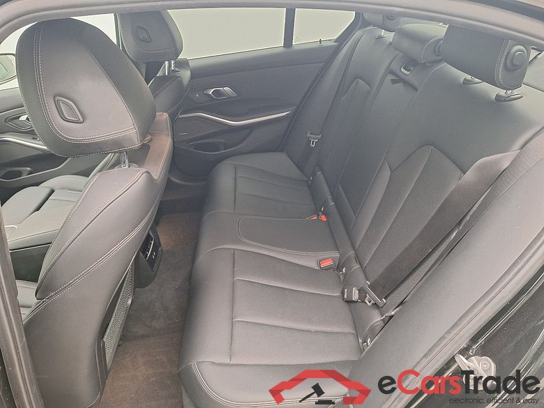 BMW, 3-serie FL'22 PHEV, BMW 3 Reeks Berline 330e (215 kW) 4d #4