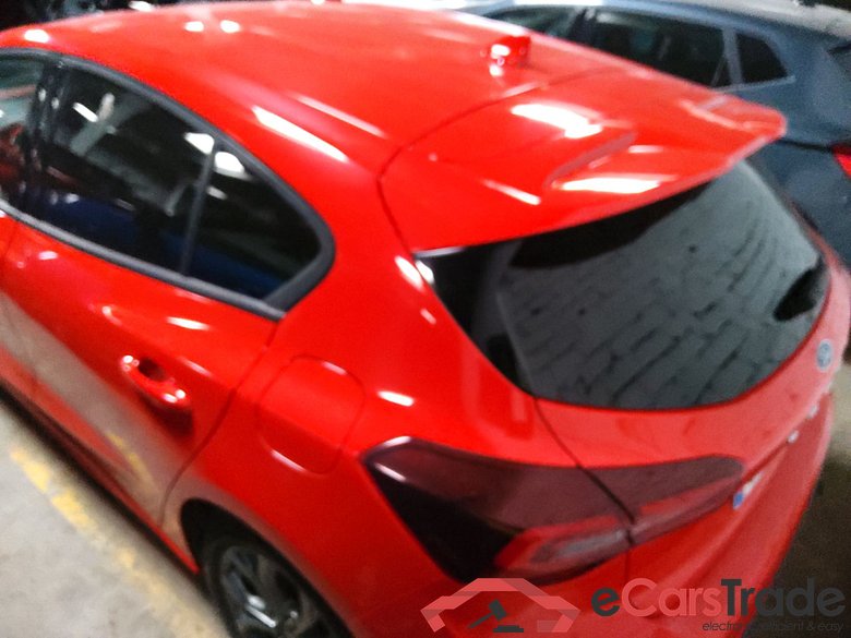 FORD Focus 1.0 EcoBoost 125 ST Line #2