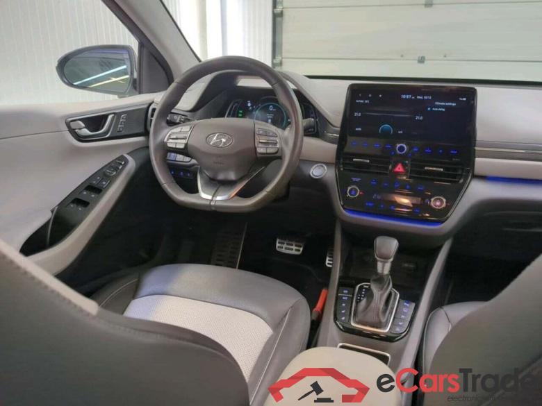 HYUNDAI IONIQ 1.6 GDi PHEV PremDes #3