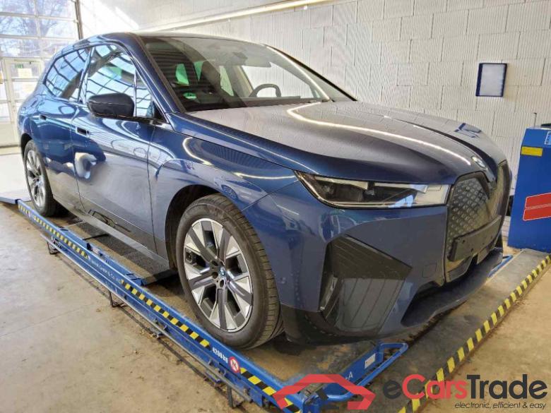 BMW iX (I20)(07.2021->) DE - SUV5 xDrive40, xDrive40 Sport, 2021 - 2024 #2
