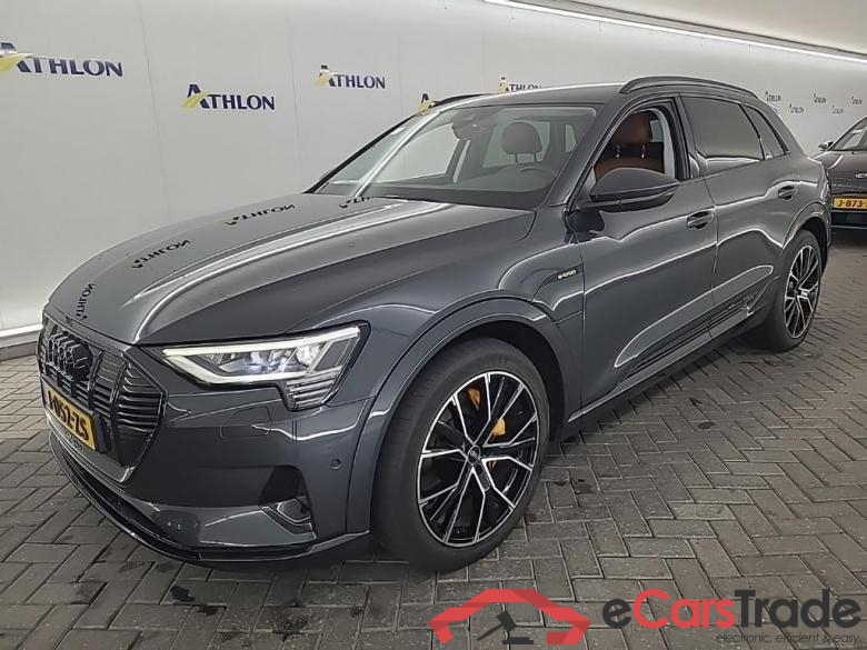 AUDI e-tron 55 quattro Business edition 5D 300kW