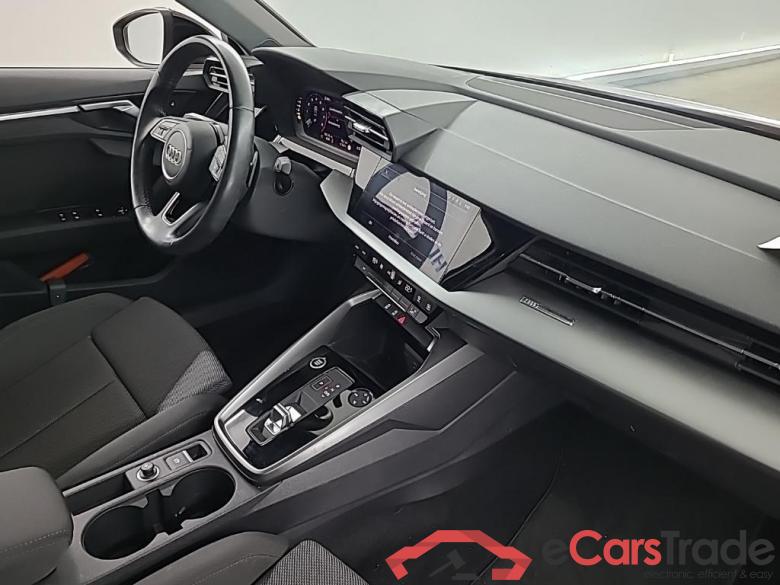 AUDI A3 Limousine 35 TFSI S tronic Business edition 4D 110kW #6