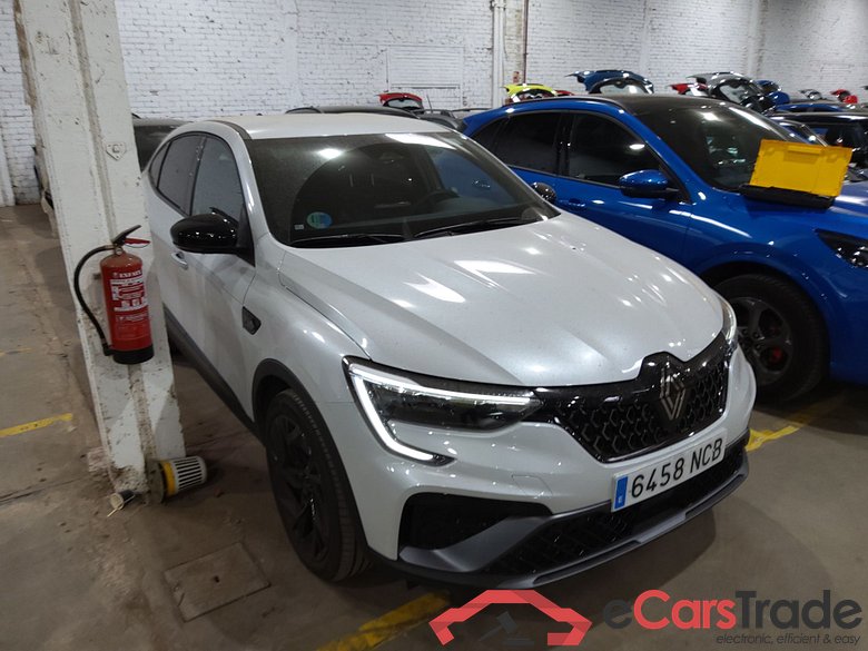 RENAULT ARKANA esprit full hybrid 105 kW (145CV) Automático Alpine e Tech