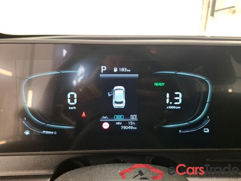 KIA Sportage / 2021 / 5P / SUV 1.6 T-GDI 265 PHEV AUTO 4WD ACTIVE BUSIN #6