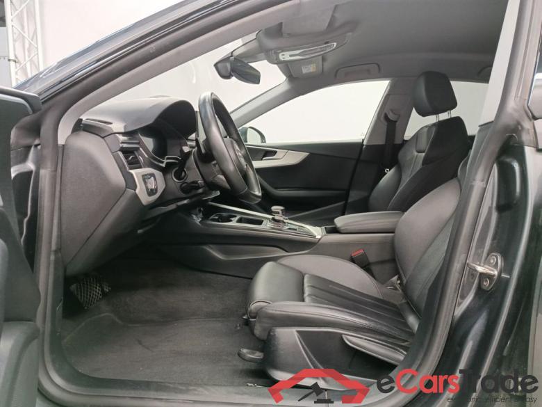 Audi A5 Sportback 30 TDI S tronic Bus. Ed. S Line 5d #3