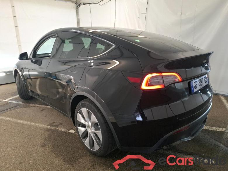 TESLA Model Y / 2021 / 5P / SUV RWD #3