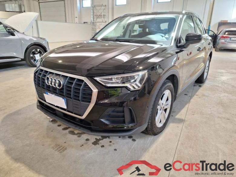 AUDI Q3 / 2018 / 5P / SUV 35 TDI S TRONIC BUSINESS #1