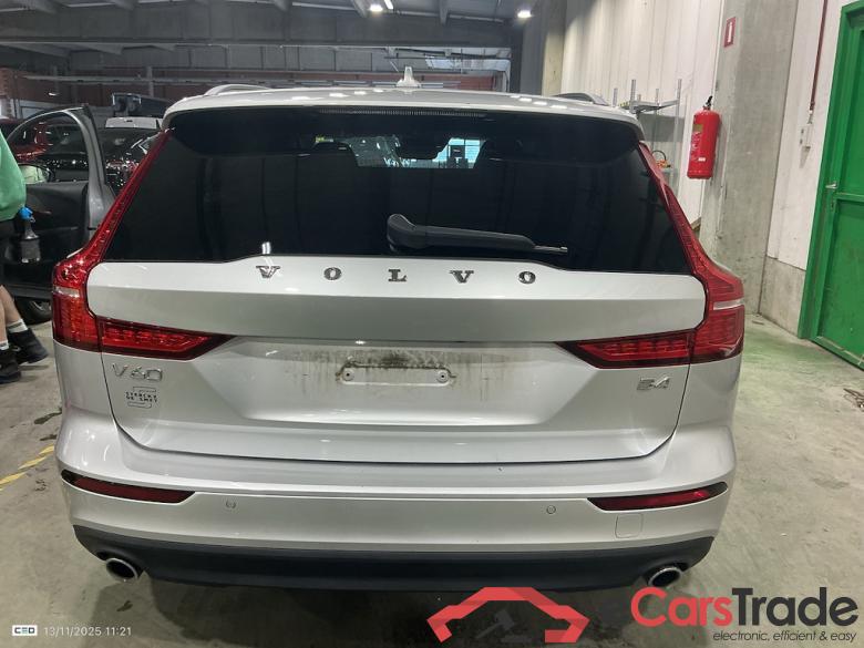 VOLVO V60 2.0 B4 D MHEV MOMENTUM PRO AUTO #5