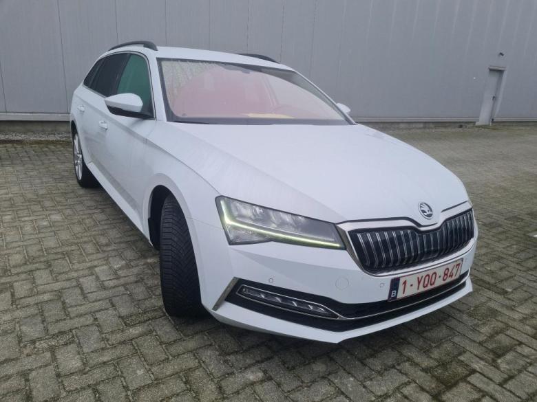 Skoda Superb 1.4 TSI Plug-In Hybrid  Aut. LED Vitual Navi KeylessGo Camera Klima PDC ... #2