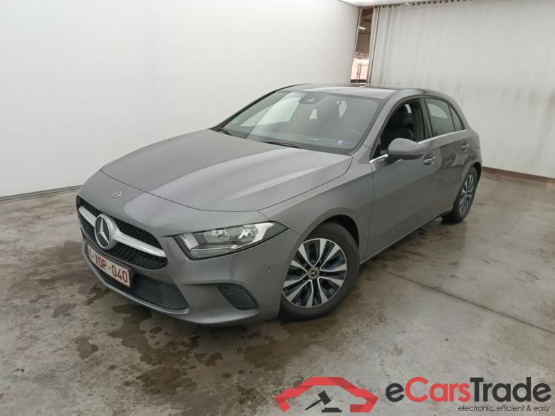 Mercedes-Benz A-Klasse A 180 d Business Solution Aut. 5d #1