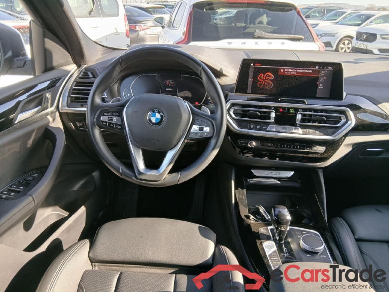 BMW X4 / 2021 / 5P / todoterreno xDrive30d xLine #3