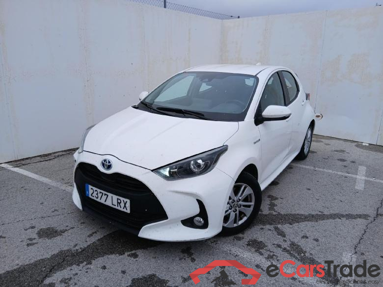 TOYOTA Yaris / 2020 / 5P / berlina con portón 1.5 120H Active Tech