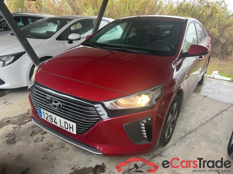 HYUNDAI IONIQ / 2016 / 5P / berlina con portón 1.6 GDI HEV Klass DT