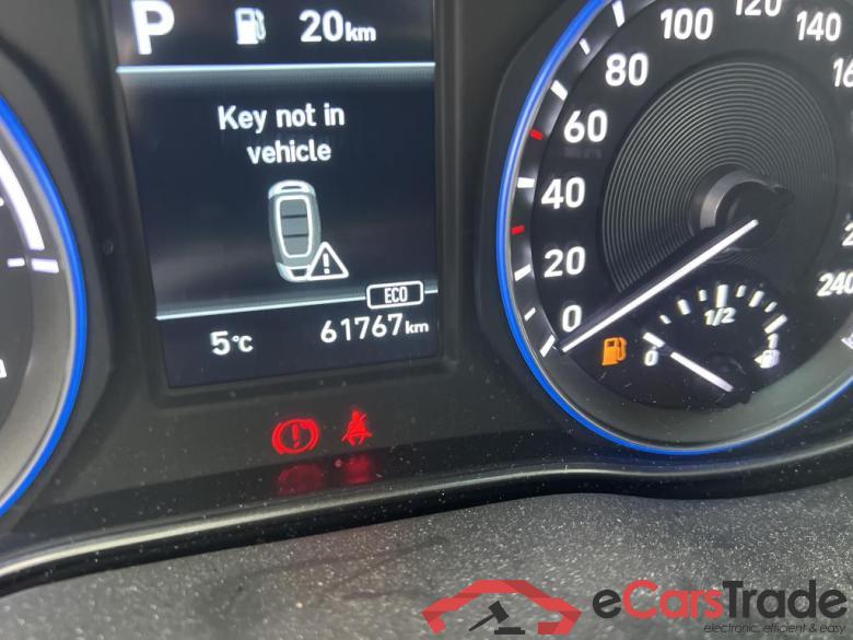 HYUNDAI Kona / 2017 / 5P / todoterreno 1.6 GDI HEV SLE DCT #5