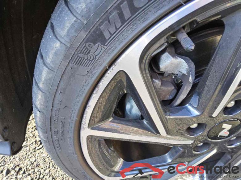 Hyundai i30 (PD)(01.2017->) DE - LimS5 1.5 T-GDI Mild-Hybrid EU6d, N Line Mild-Hybrid (EURO 6d)(OPF), (Facel #3