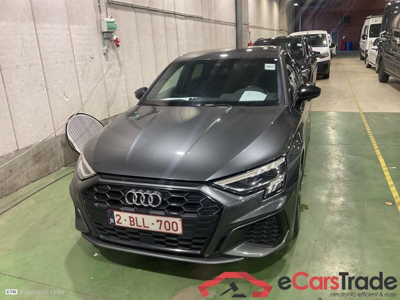 AUDI A3 SPORTBACK 1.4 45 TFSI E S TR. COMPETITION SPORTB. #2