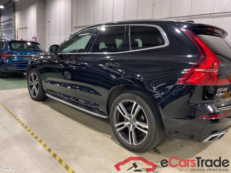 VOLVO XC60 2.0 T4 GEARTRONIC MOMENTUM PRO #3