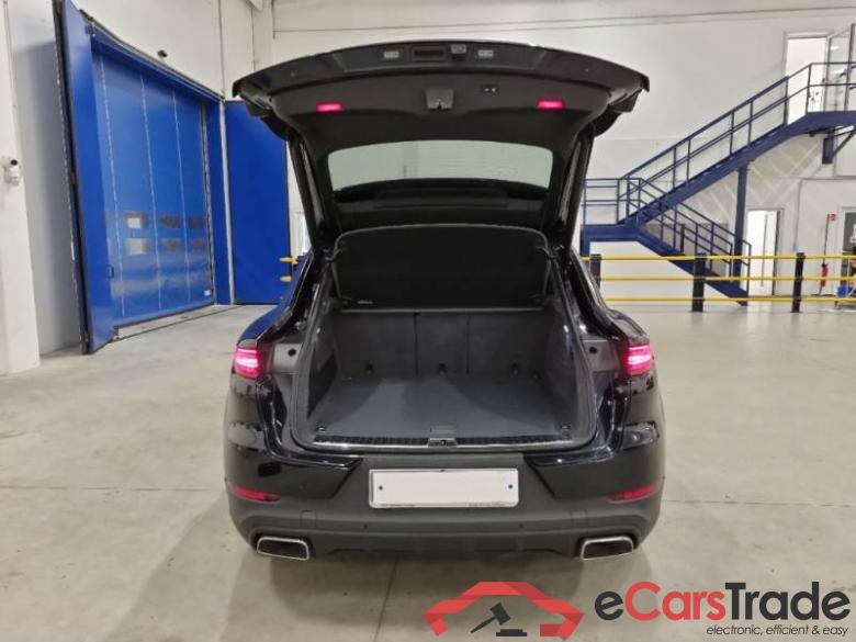 PORSCHE CAYENNE COUPE / 2019 / 5P / SUV 3.0 V6 E-HYBRID #5