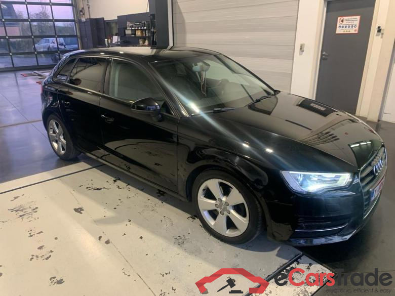 AUDI A3 Sportback Audi A3 Ambition  Sportback 2.0 TDI  110(150) kW(ch) 6 vitesses