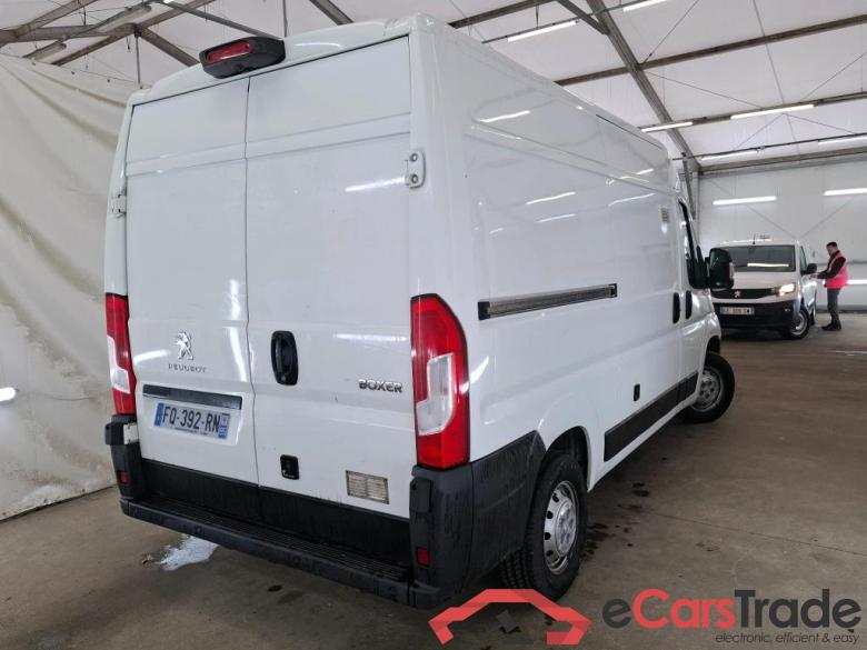 PEUGEOT Boxer / 2014 / 4P / Fourgon tôlé BlueHDi S&S 165 PREMIUM 335 L2H2 #3