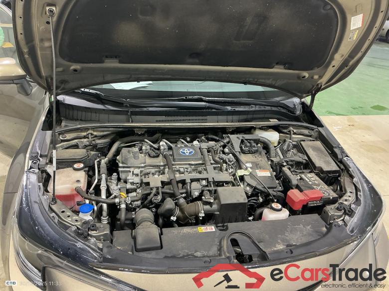 TOYOTA COROLLA TOURING SPORTS - 2019 1.8 Hybrid Premium Plus e-CVT #6