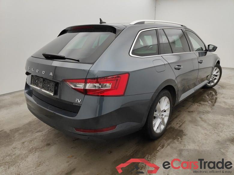 Skoda Superb Combi 1.4 TSI iV 160kW DSG6 Style 5d #2