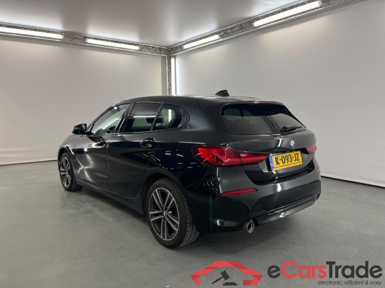 BMW 1-serie 118i Executive Edition #3
