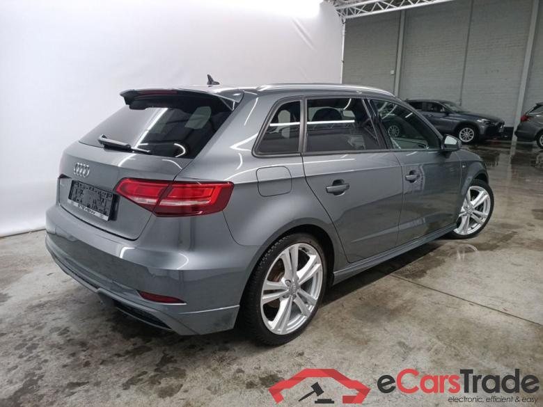 Audi A3 Sportback 1.0 30 TFSi 85kW Sport 5d #2