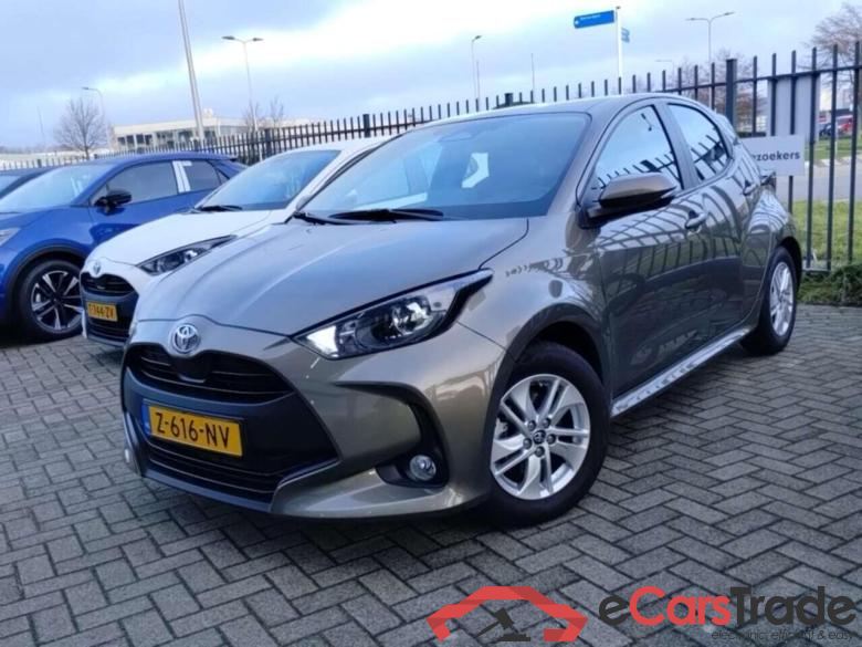 TOYOTA YARIS 1.5 Hybrid 115 Active