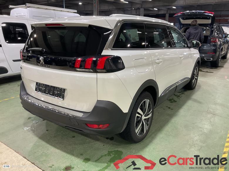 PEUGEOT 5008 DIESEL - 2020 1.5 BlueHDi Allure #4